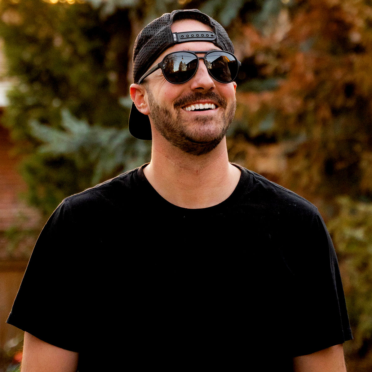 Aviator Crossover Blackout Polarized - Image 5