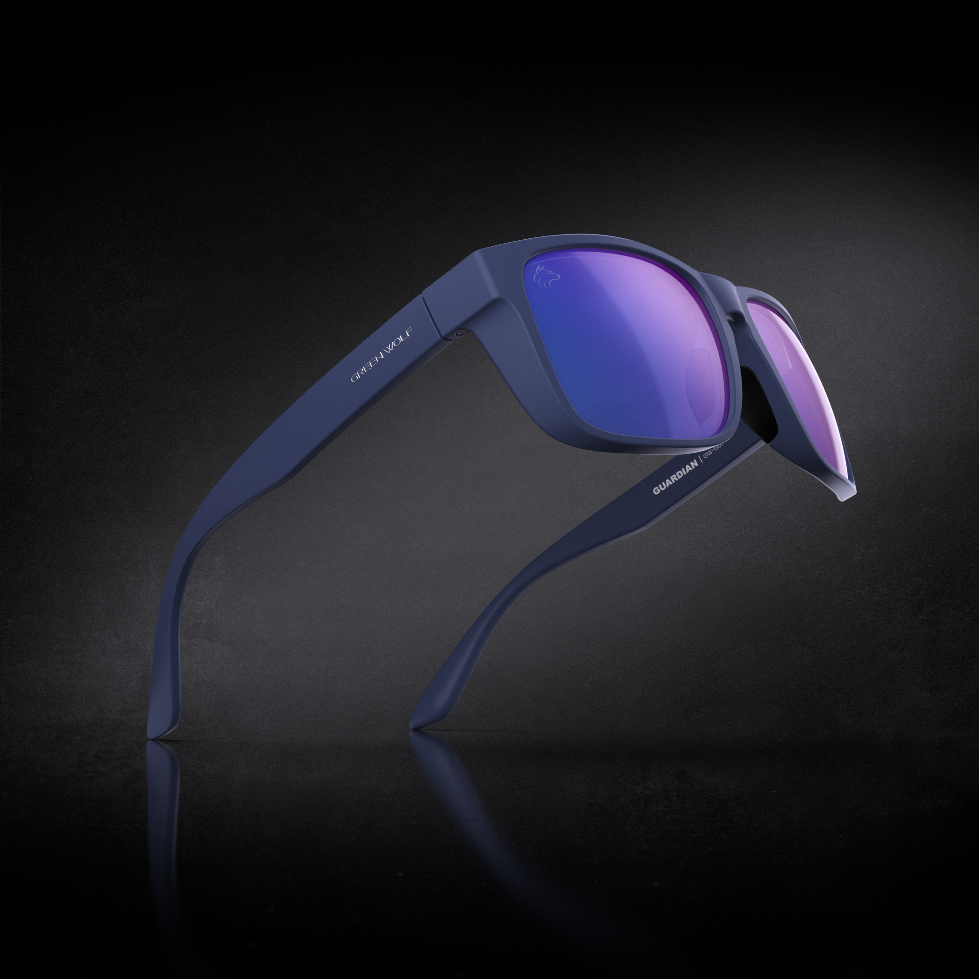 Alternative view of Green Wolf Guardian   Navy Glacier