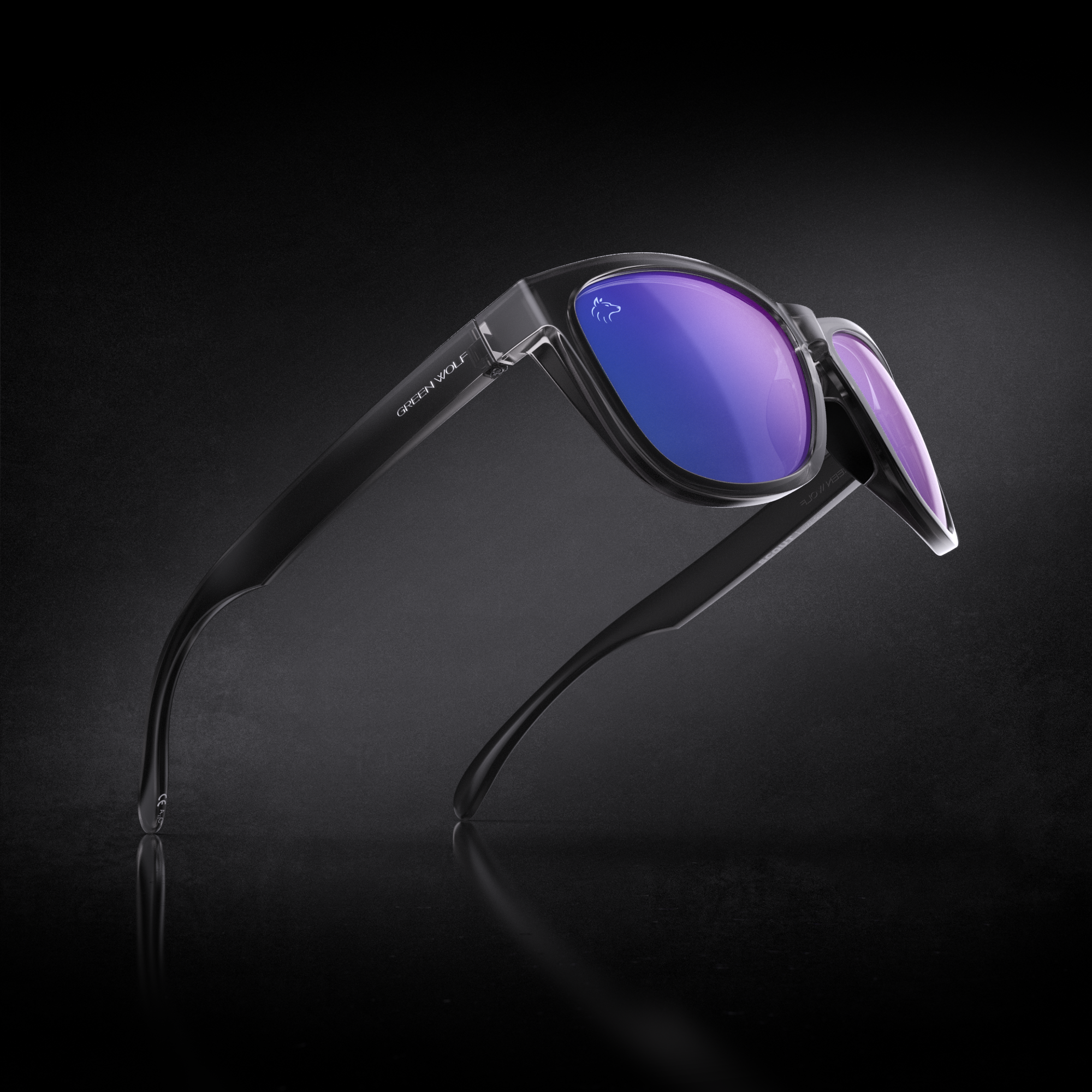 Alternative view of Green Wolf Scout   Glacier Smoke