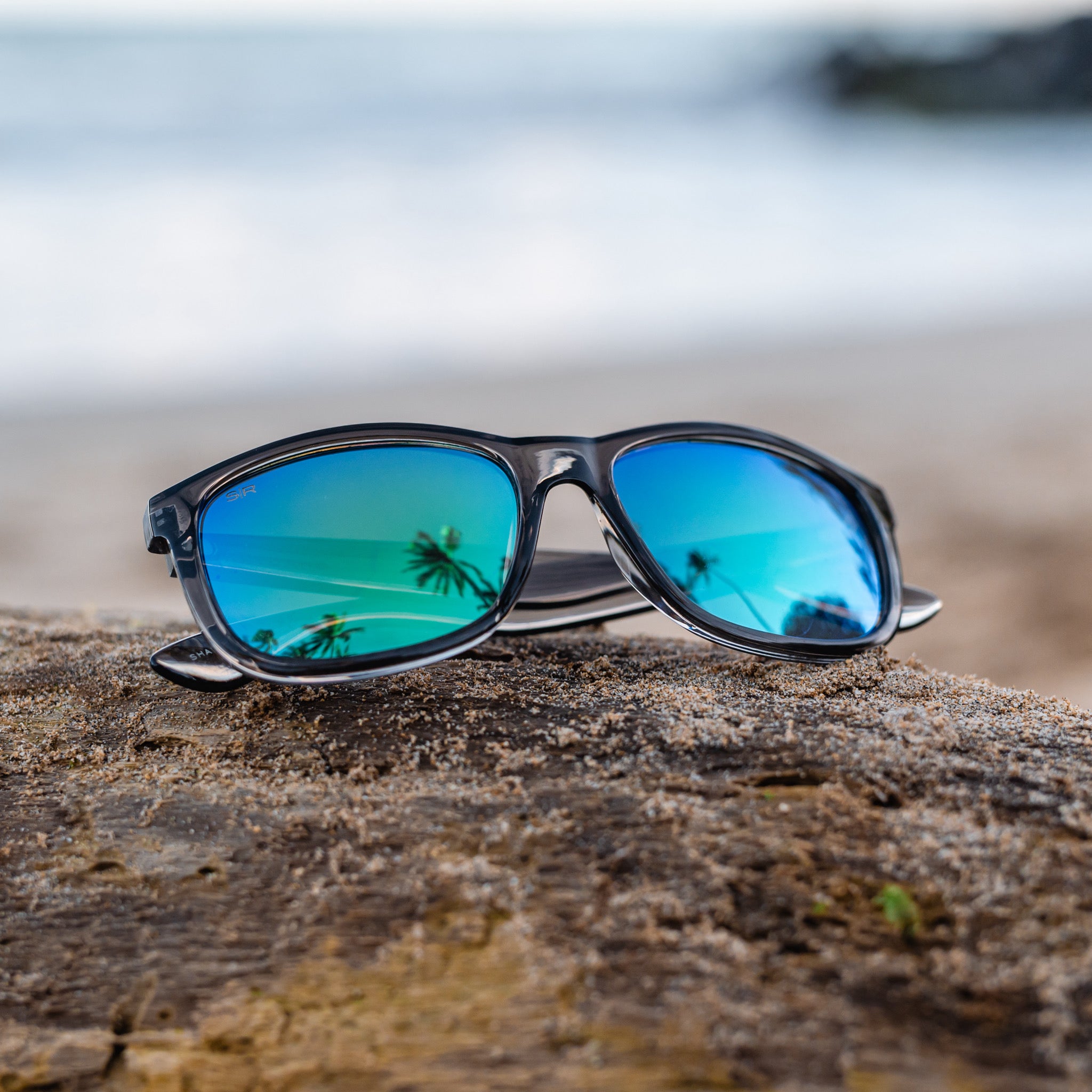 Signature Series Emerald Smoke Polarized - Image 6
