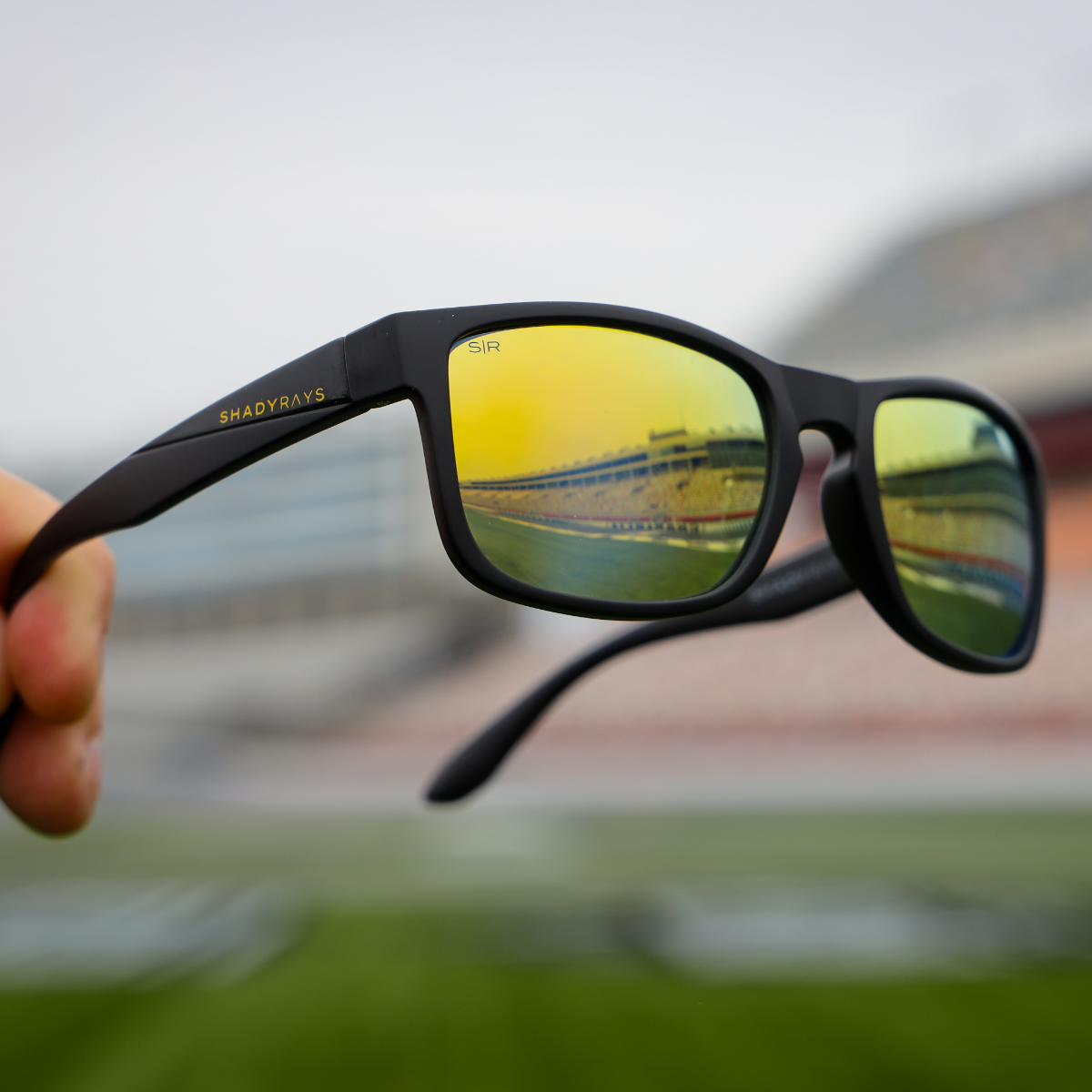 Titan Kyle Busch Edition - Image 5